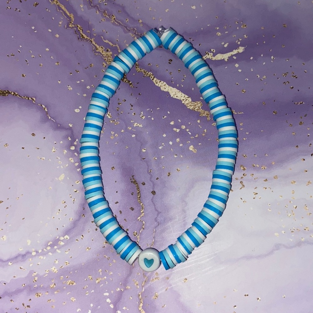 Super cute trendy handmade bracelet 💙